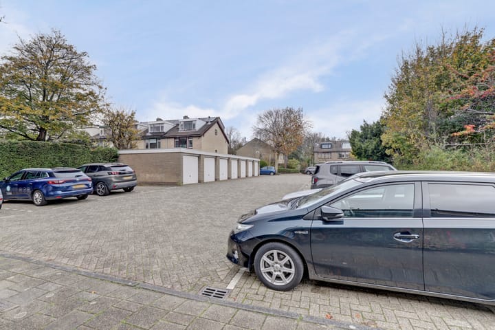 Photo 36 of Uitterlier 106