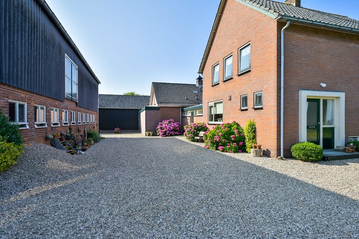 Foto 39 van Lekdijk West 47