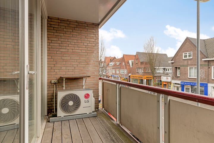 Photo 15 of Rietvinkstraat 15