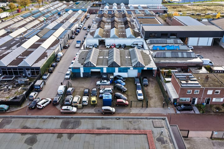 1e Indumaweg 1, Helmond