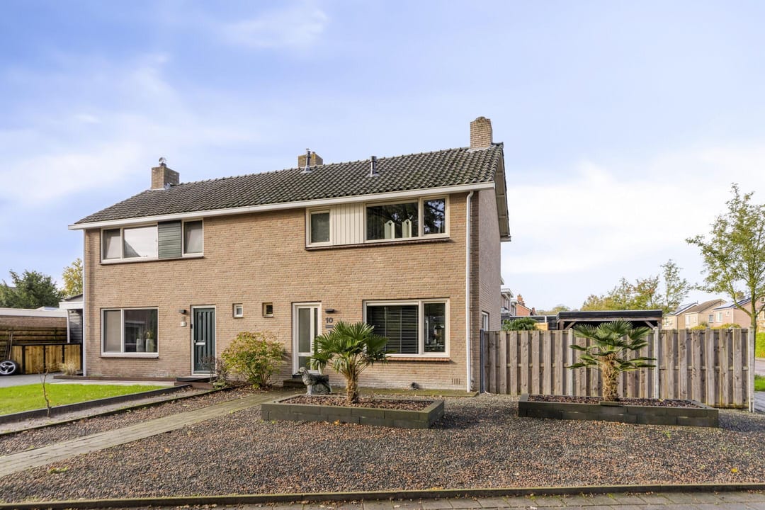 Foto 1 van Poorthof 10