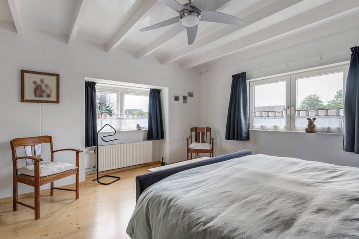 Photo 21 of Smeestraat 1