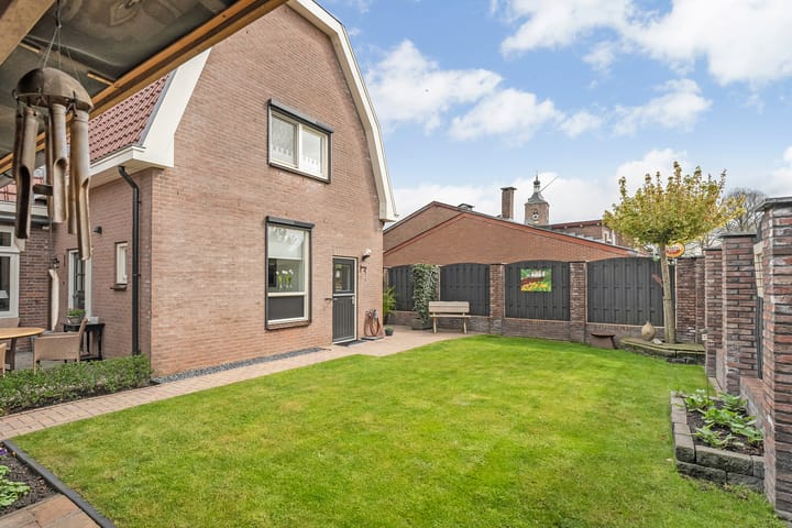 Photo 39 of Smeestraat 1