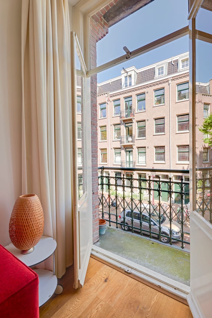 Photo 6 of Tweede Atjehstraat 20-1