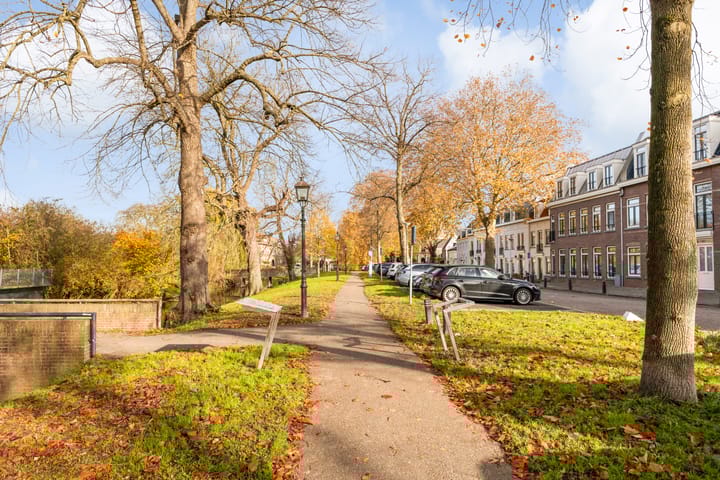 Photo 34 of Kronenburgplantsoen 12-L