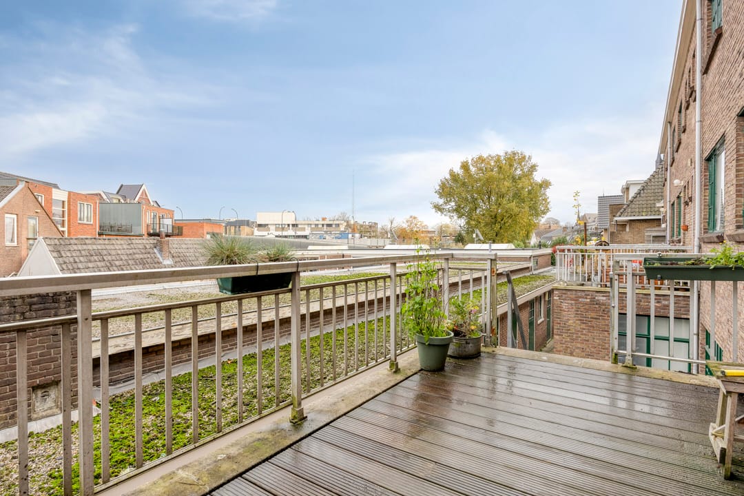 Foto 22 van Veerstraat 52-A