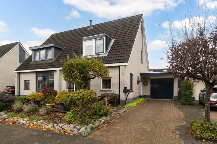 Photo 1 of Keimpemastins 16