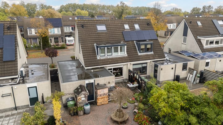 Photo 2 of Keimpemastins 16