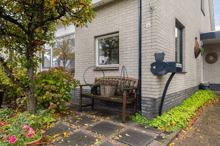 Photo 14 of Keimpemastins 16