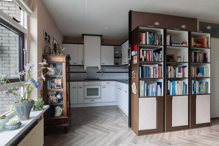 Photo 21 of Keimpemastins 16