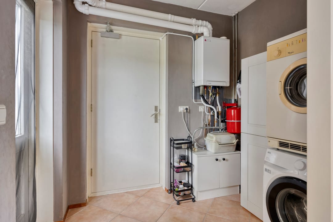 Photo 32 of Heersdijk 97