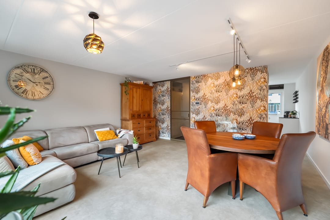 Foto 8 van De Binnenhof 14