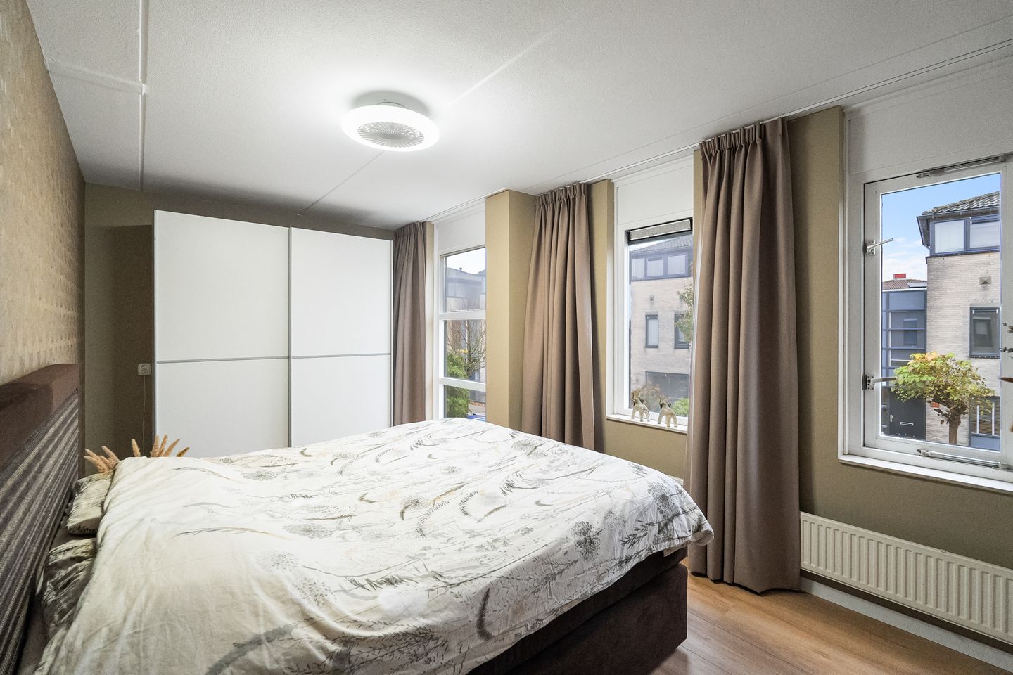 Foto 20 van De Binnenhof 14