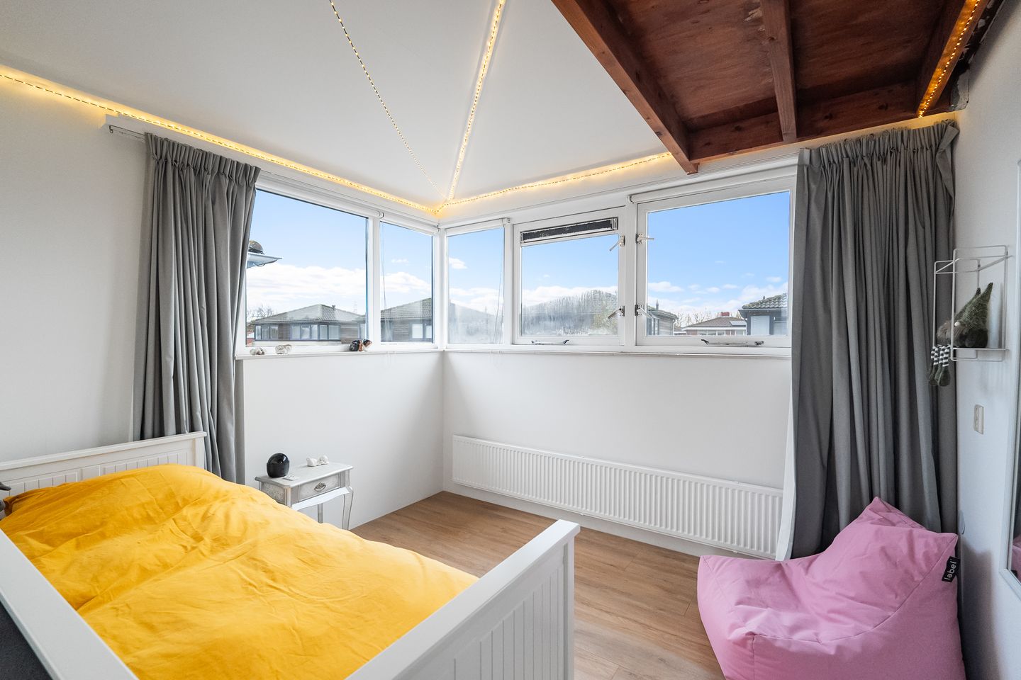 Foto 29 van De Binnenhof 14