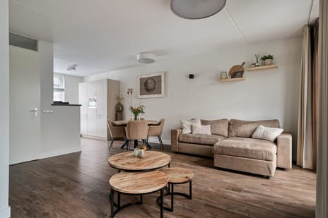 Sella 4 secondary image