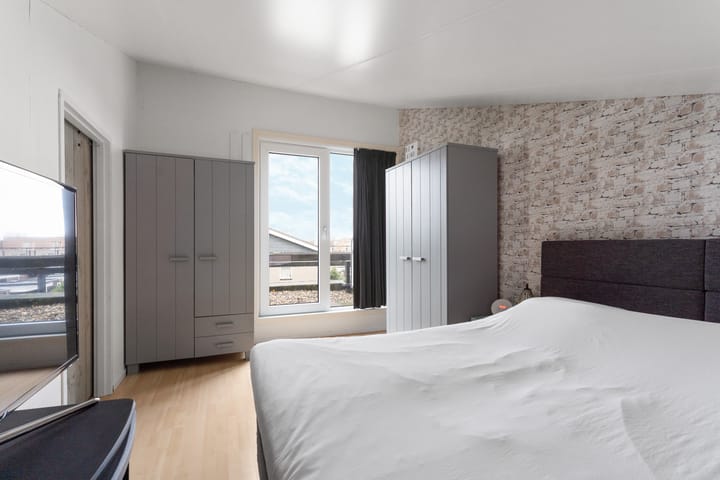 Photo 28 of Goyastraat 66