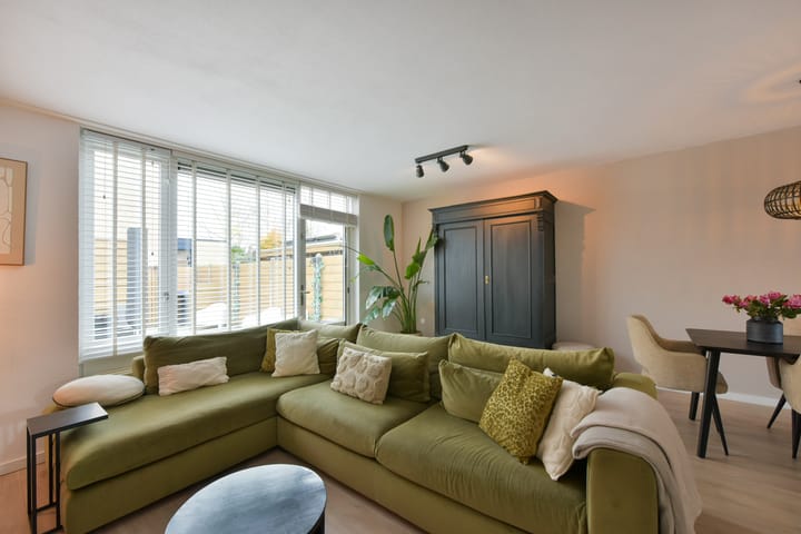 Photo 4 of Steven van Rumelaerstraat 23