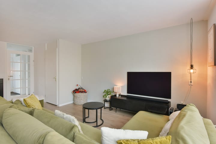 Photo 8 of Steven van Rumelaerstraat 23