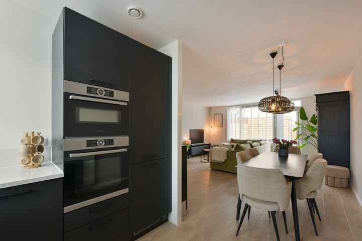 Photo 10 of Steven van Rumelaerstraat 23