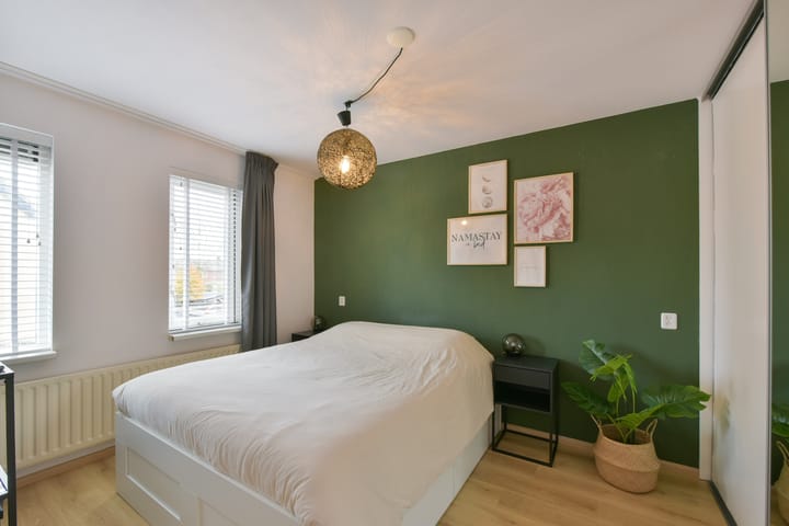 Photo 16 of Steven van Rumelaerstraat 23