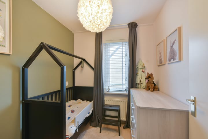 Photo 18 of Steven van Rumelaerstraat 23