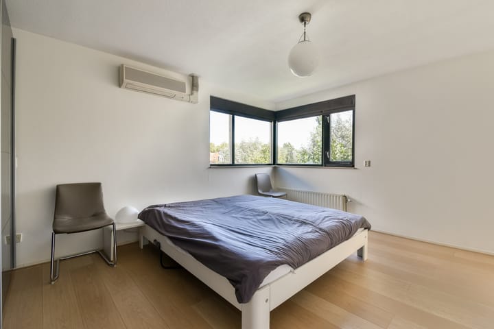 Foto 15 van Burgemeester Beelaertspark 297