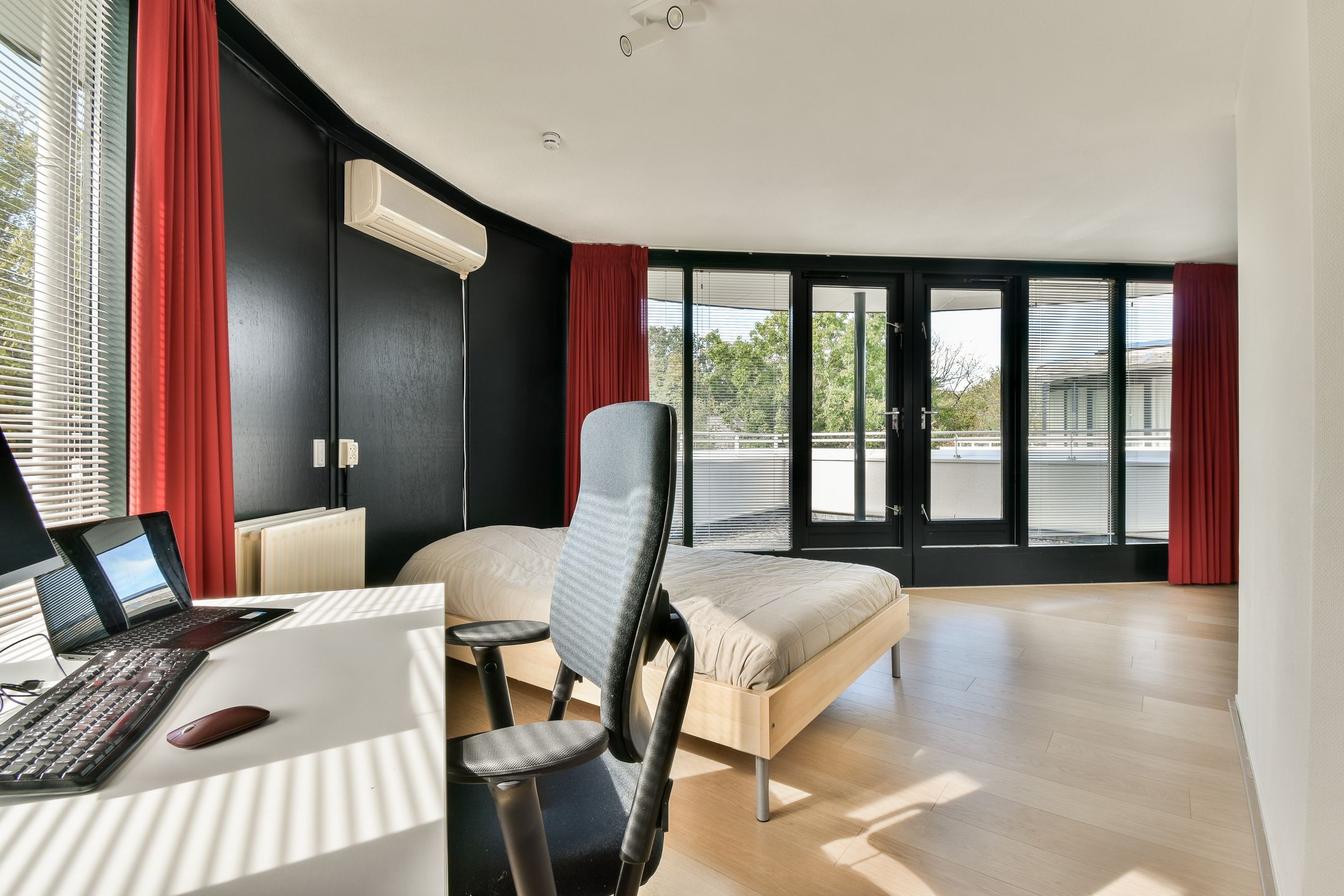 Foto 27 van Burgemeester Beelaertspark 297