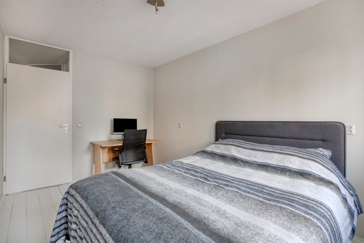 Foto 20 van Gouw 56-B