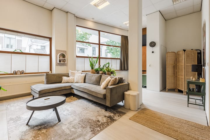 Photo 11 of Bergstraat 30