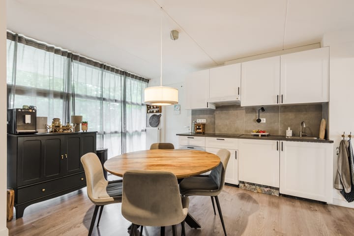 Photo 14 of Bergstraat 30