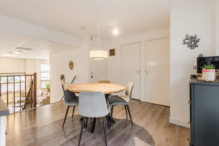 Photo 16 of Bergstraat 30