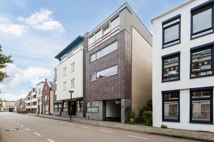 Photo 34 of Bergstraat 30