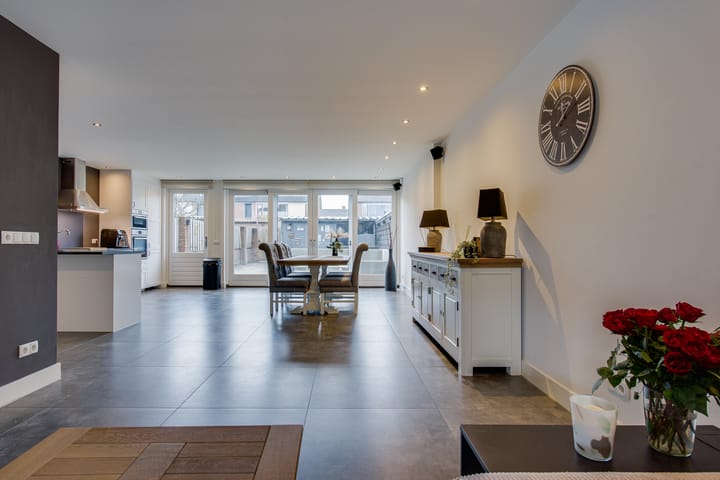 Foto 2 van Kamperfoeliestraat 14