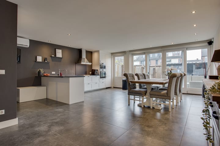 Foto 3 van Kamperfoeliestraat 14