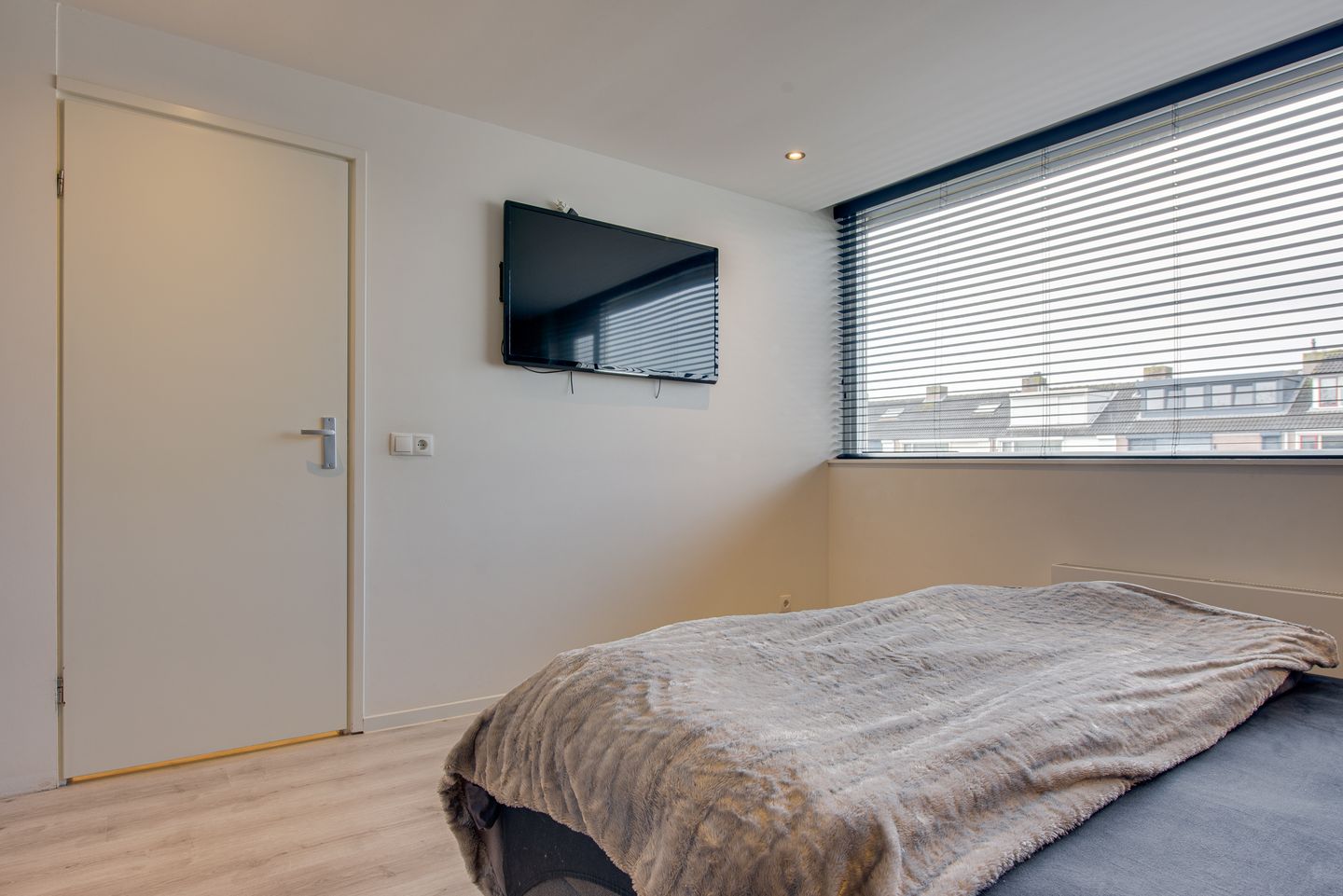 Foto 14 van Kamperfoeliestraat 14