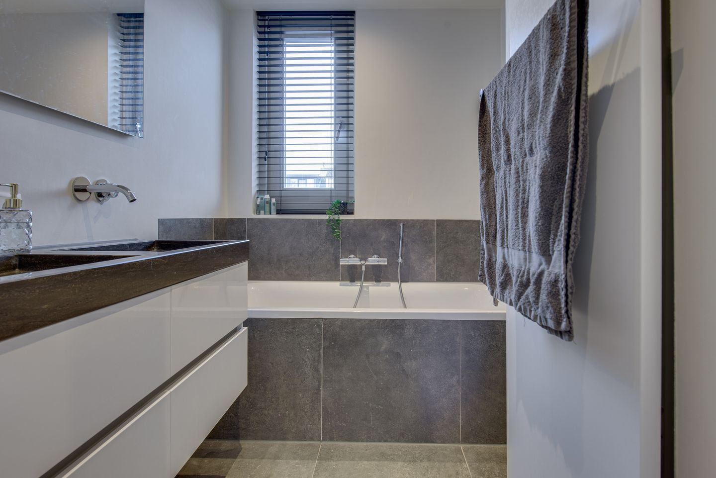 Foto 20 van Kamperfoeliestraat 14