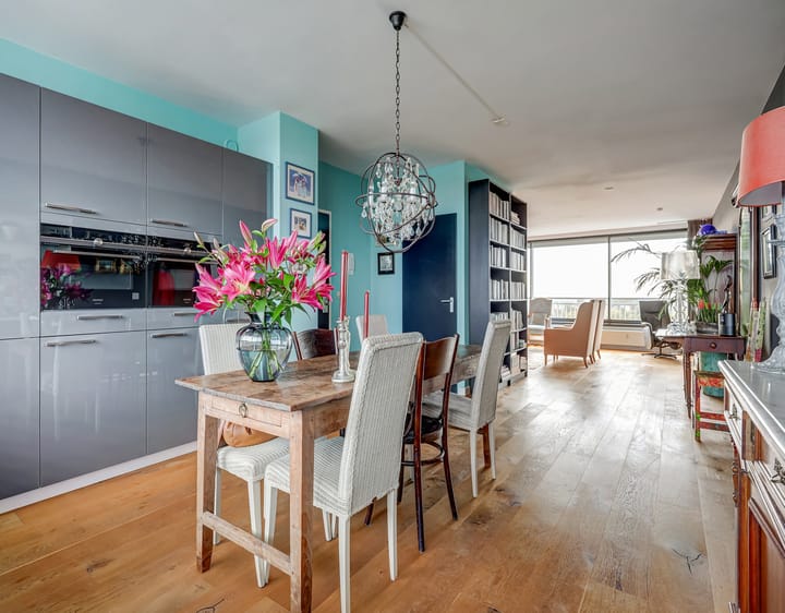 Photo 4 of J.J. Slauerhofflaan 95