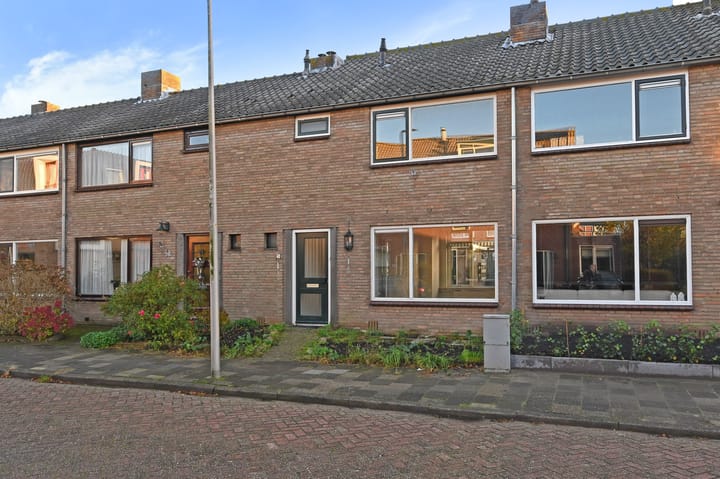 Foto 1 van Koningin Wilhelminastraat 24