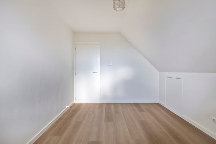 Photo 16 of Dorpsstraat 2