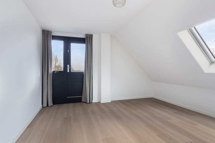 Photo 20 of Dorpsstraat 2