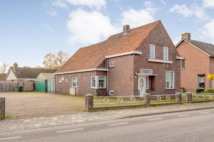 Photo 47 of Dorpstraat 33