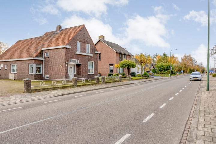 Photo 46 of Dorpstraat 33