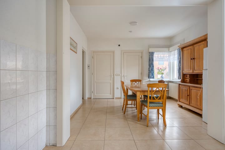 Photo 8 of Dorpstraat 33