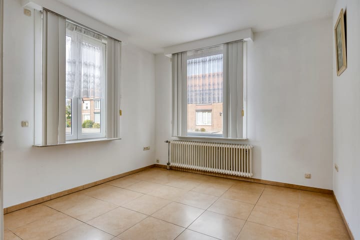 Photo 13 of Dorpstraat 33