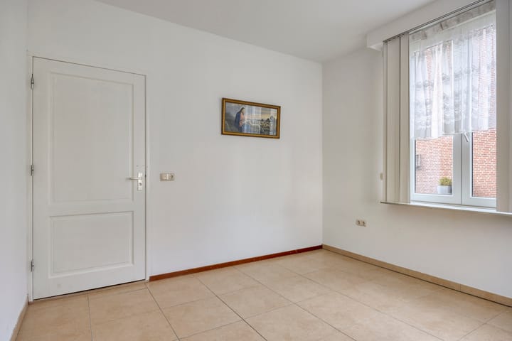 Photo 14 of Dorpstraat 33