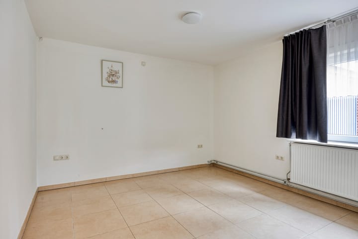 Photo 17 of Dorpstraat 33