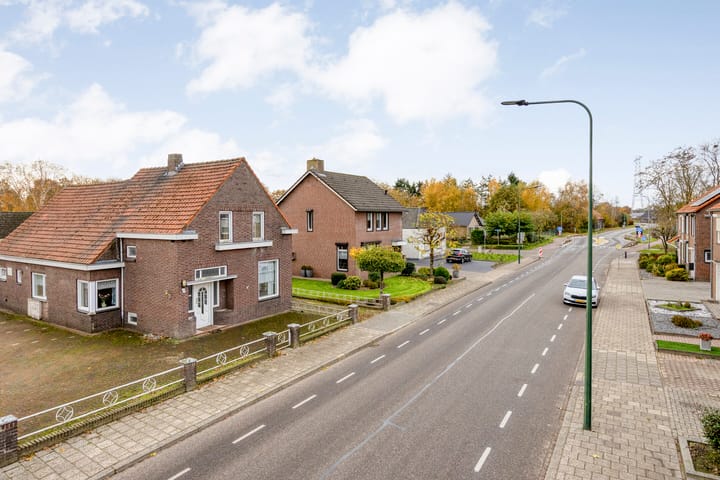 Photo 48 of Dorpstraat 33