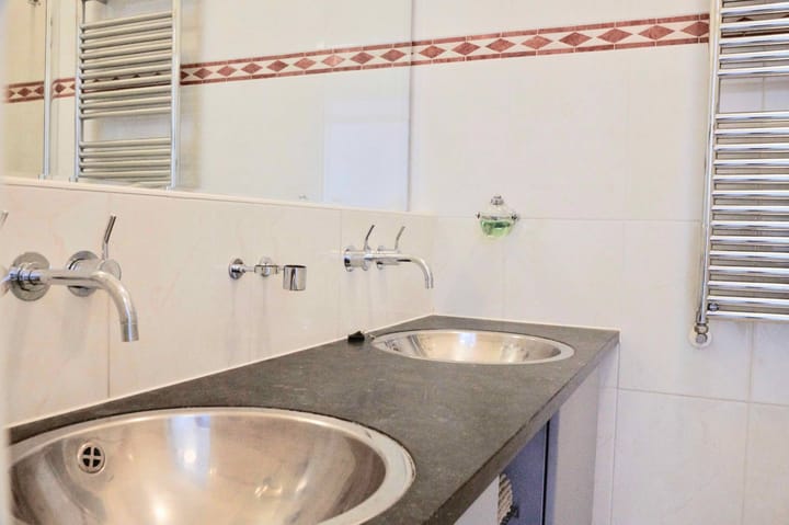 Photo 12 of Sarphatistraat 60-B