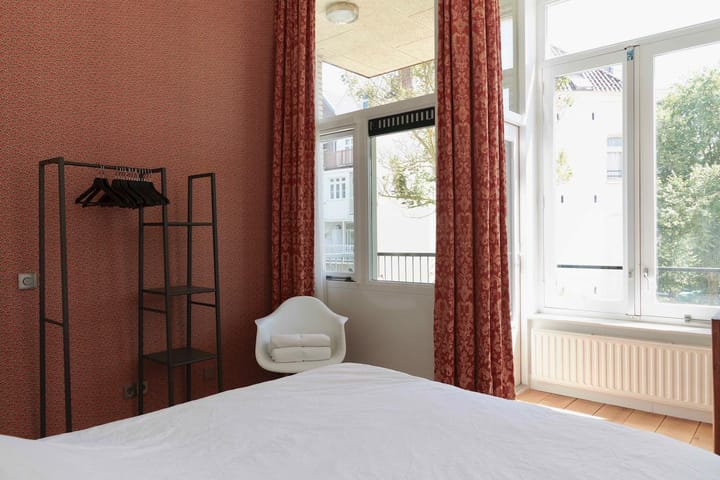 Photo 13 of Sarphatistraat 60-B