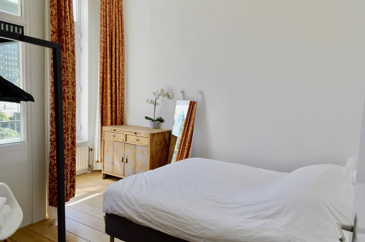 Photo 14 of Sarphatistraat 60-B